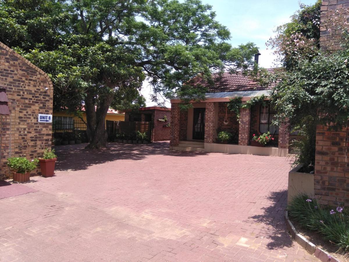 Khokha Moya Guesthouse Ermelo Ngoại thất bức ảnh